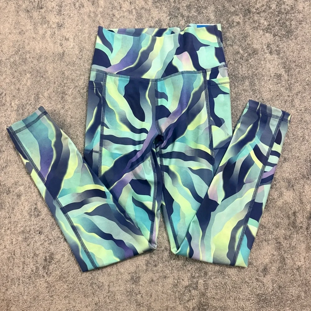 DICK’S sporting Goods‎ Girl’s shredded Ombre Dark Momentum High Rise Leggings M